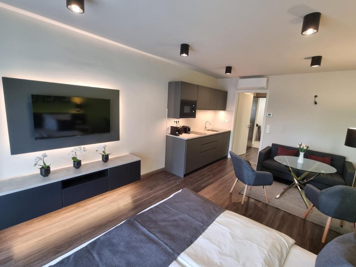 Rivercity Apartment